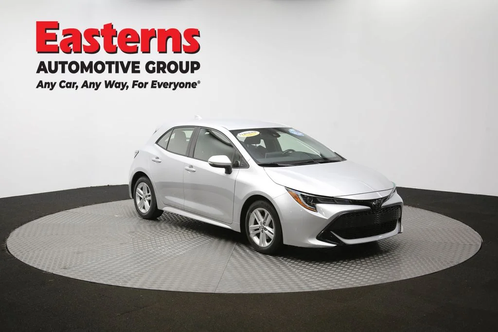 Used 2021 Silver Toyota SE image 44