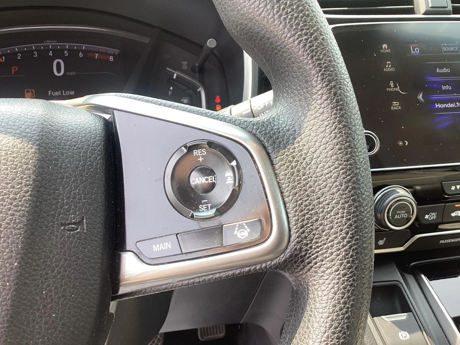 Used 2019 Platinum White Pearl Honda EX image 19