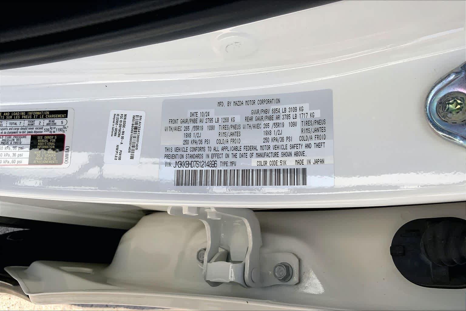 2025 Mazda CX-90 Preferred Package - Photo 37