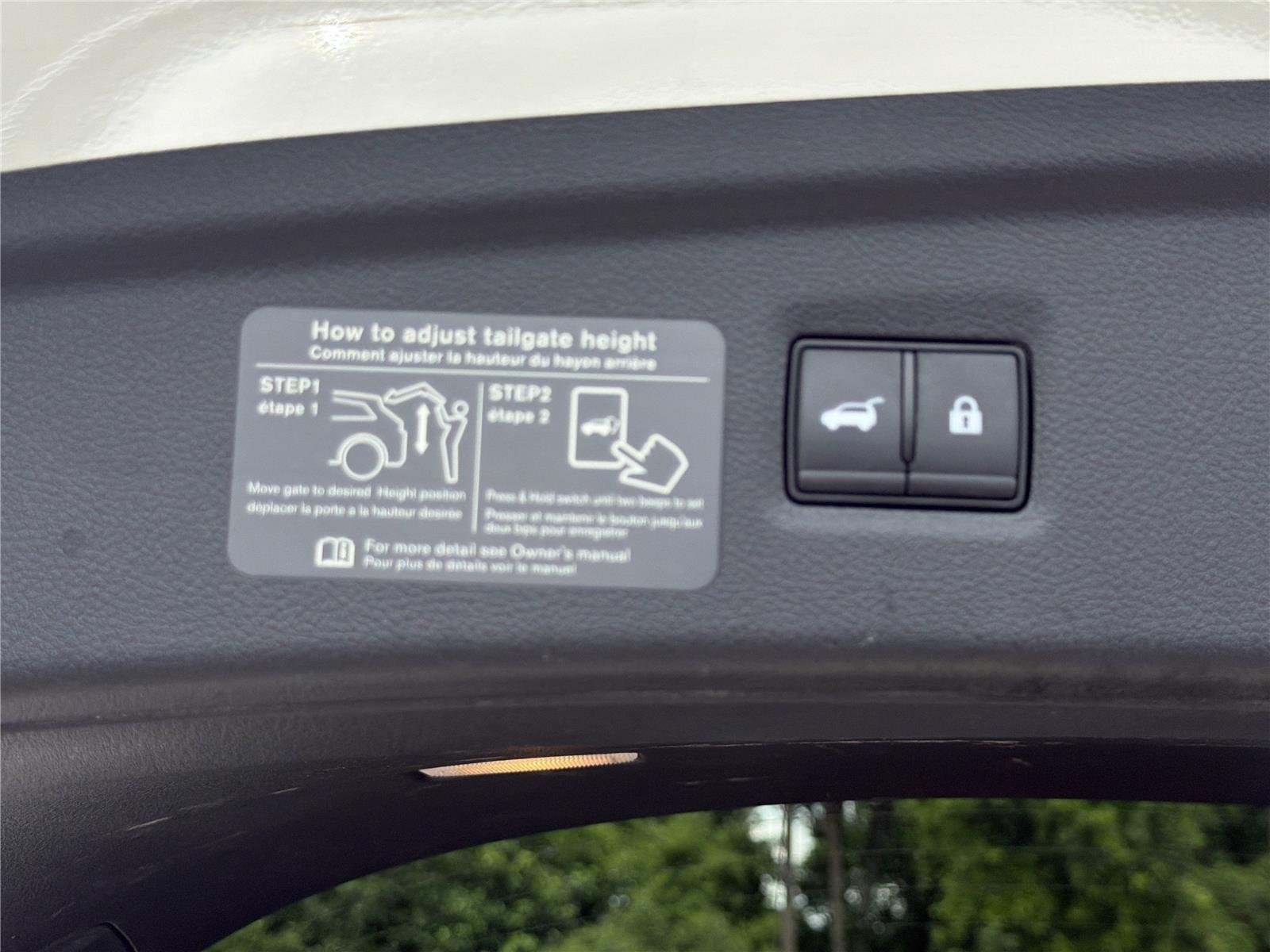Used 2023 Radiant White INFINITI SPORT image 29