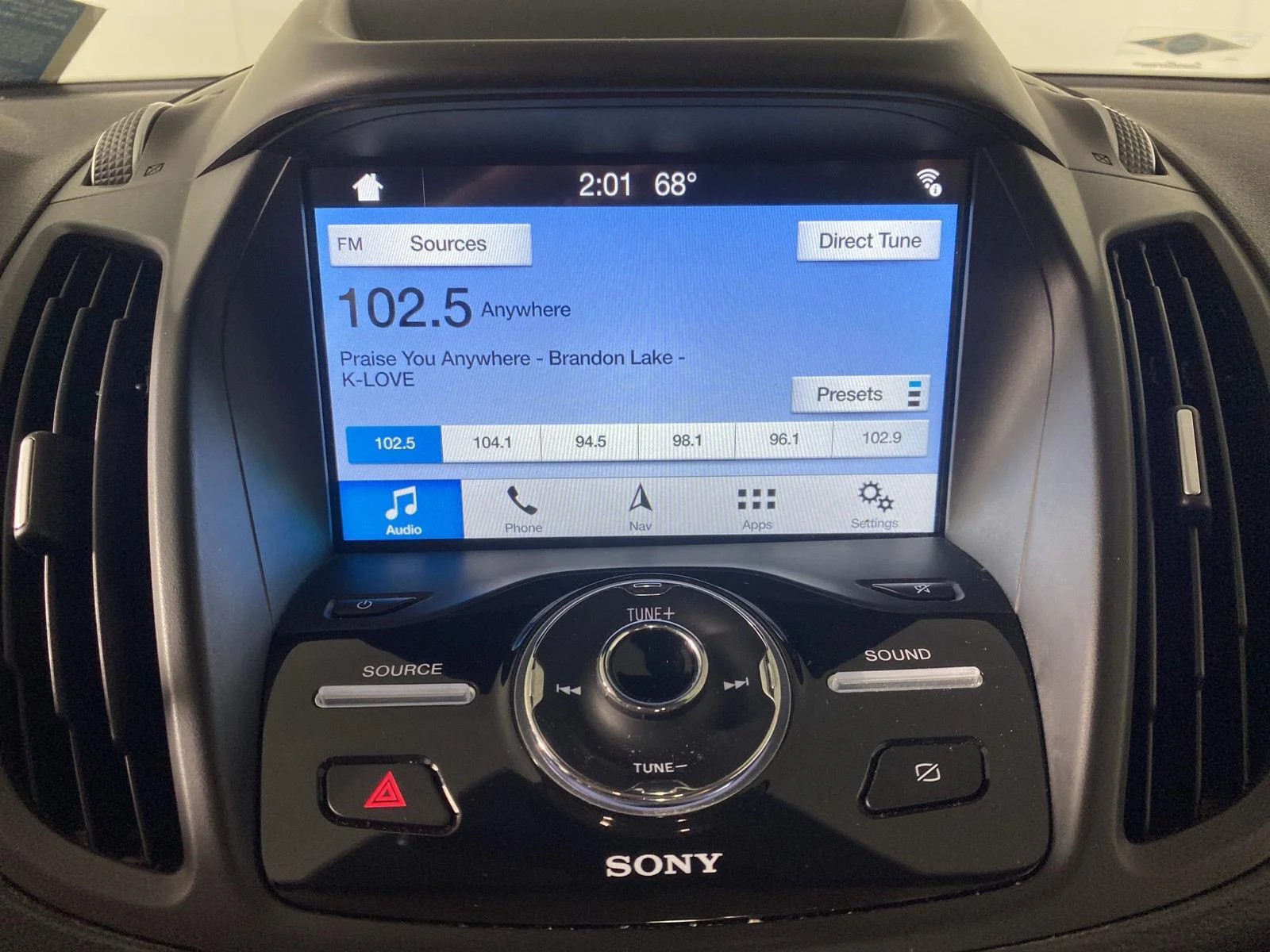 Used 2019 Ingot Silver Ford Titanium image 17