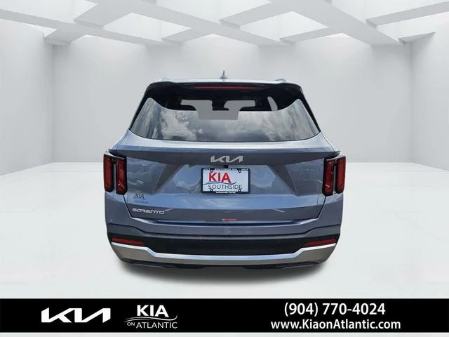 2025 Kia Sorento S - Photo 8