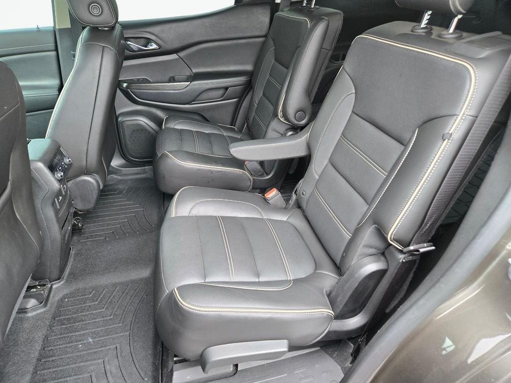 2019 GMC Acadia Denali - Photo 18