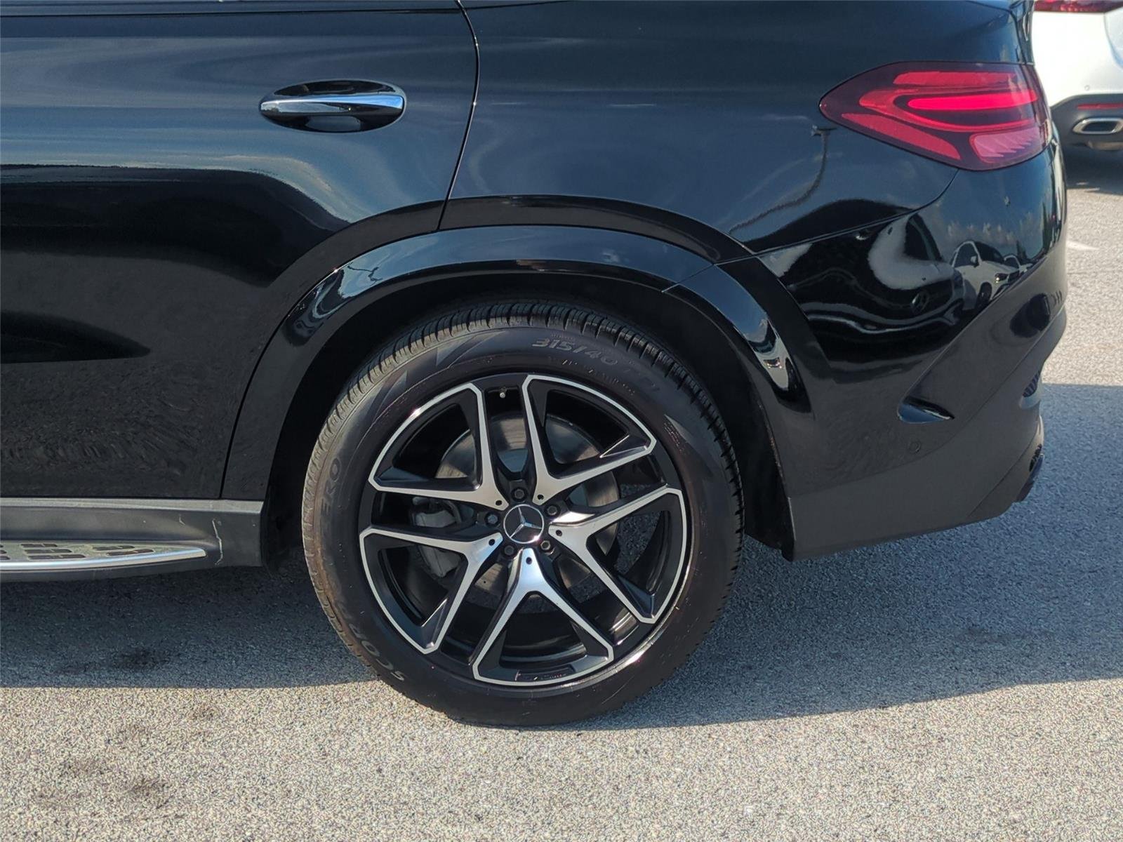 Used 2024 Black Mercedes-Benz AMG® GLE 53 image 11