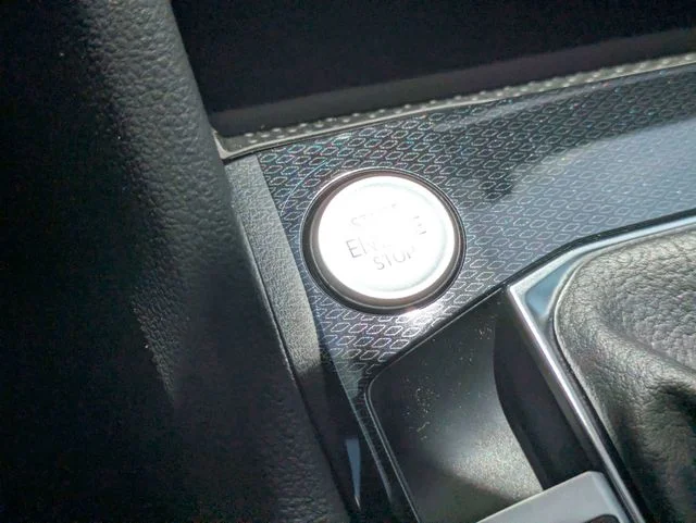 New 2026 Black Volkswagen 1.5T SE image 28