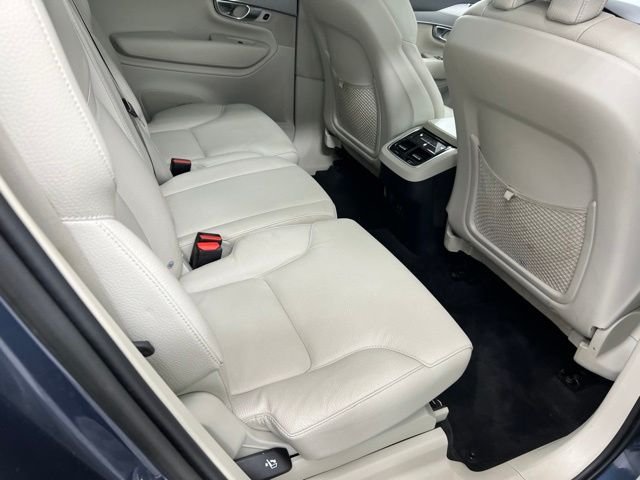 Used 2023 Denim Blue Metallic Volvo B5 Core image 23