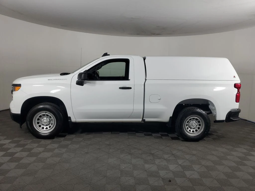 Used 2023 White Chevrolet WT image 7
