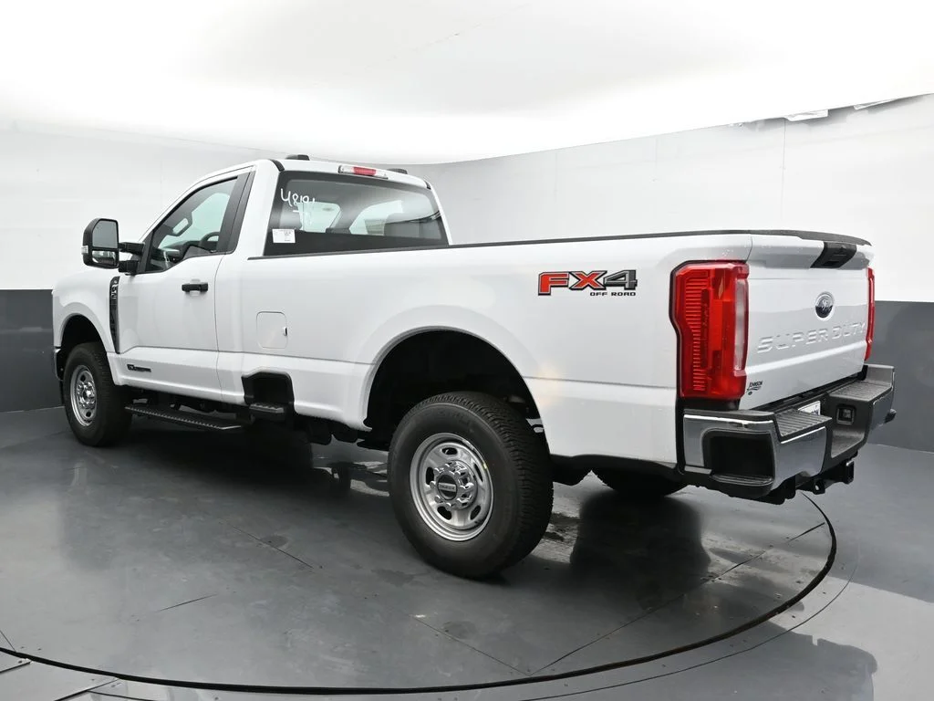 New 2026 Oxford White Ford F-250® XL image 9