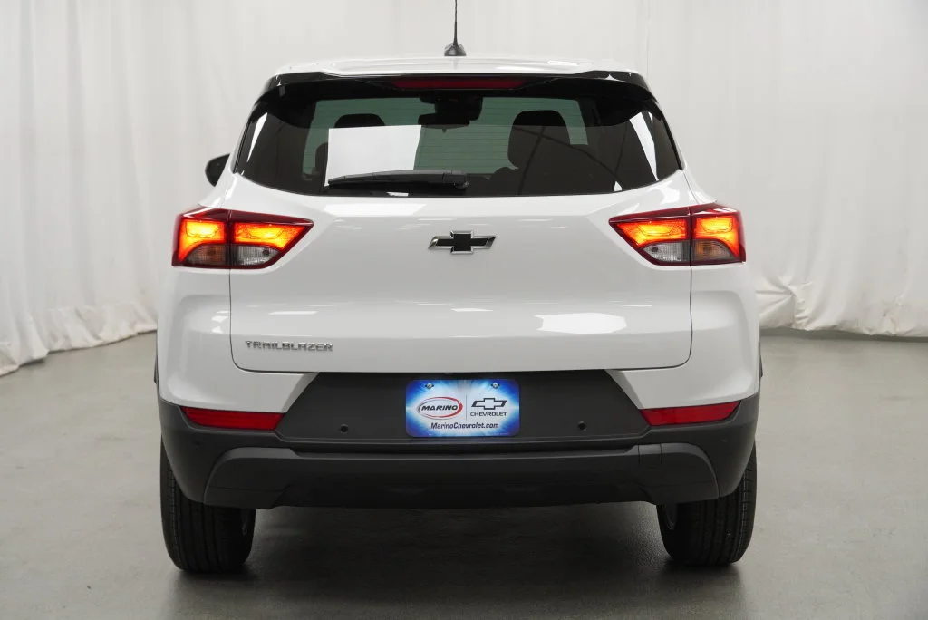New 2026 Summit White Chevrolet LS image 14