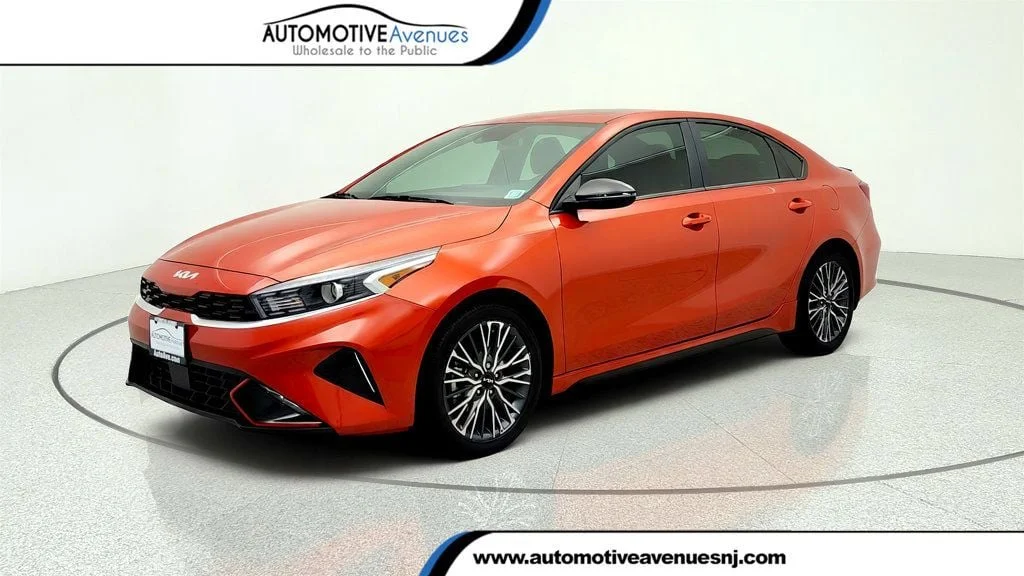 2024 Kia Forte GT-Line AT's photo