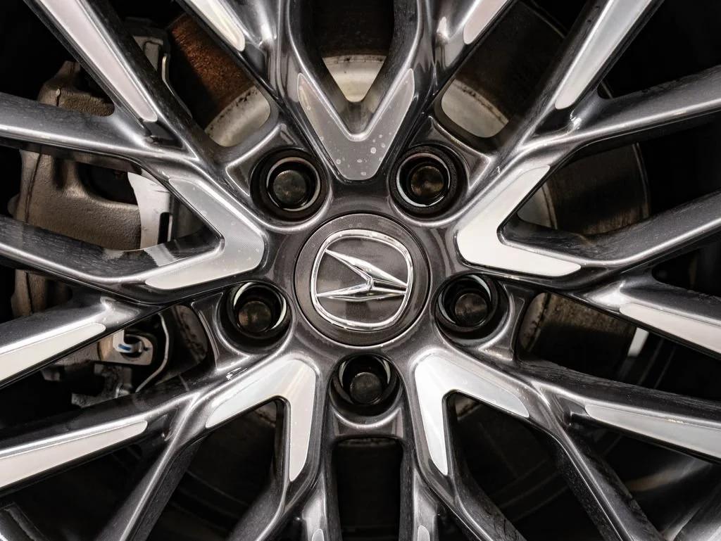 New 2026 Solar Silver Metallic Acura Advance Package image 8