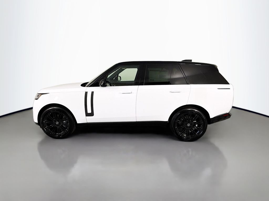 New 2025 Fuji White Land Rover SE image 2