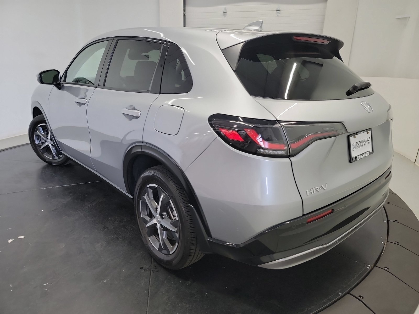 Certified Used 2025 Lunar Silver Metallic Honda AWD EX-L image 45