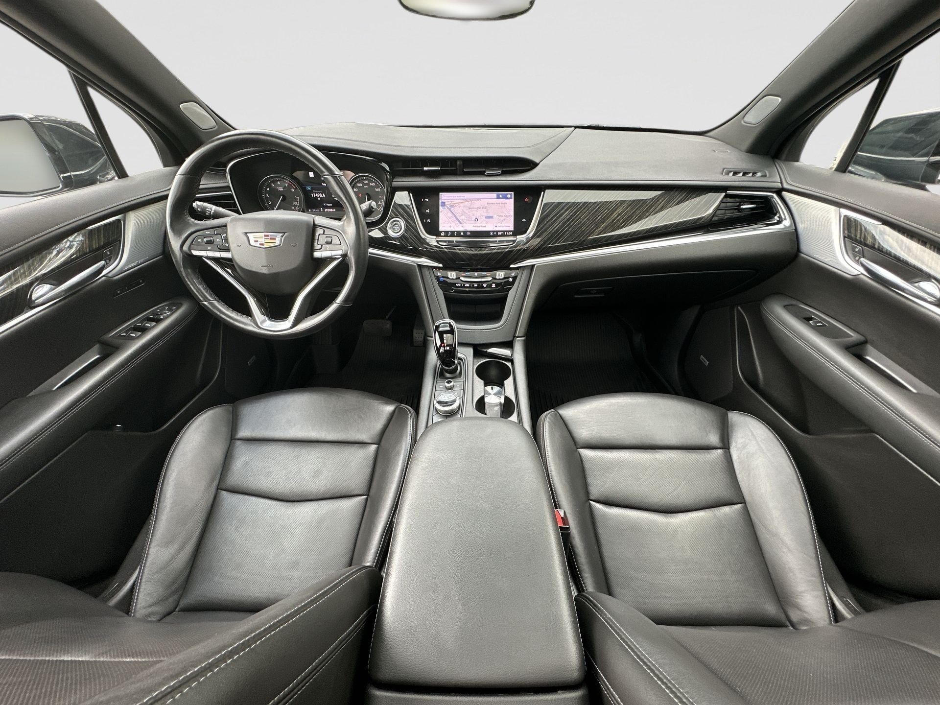 Used 2023 WILDER METALLIC Cadillac FWD Premium Luxury image 21