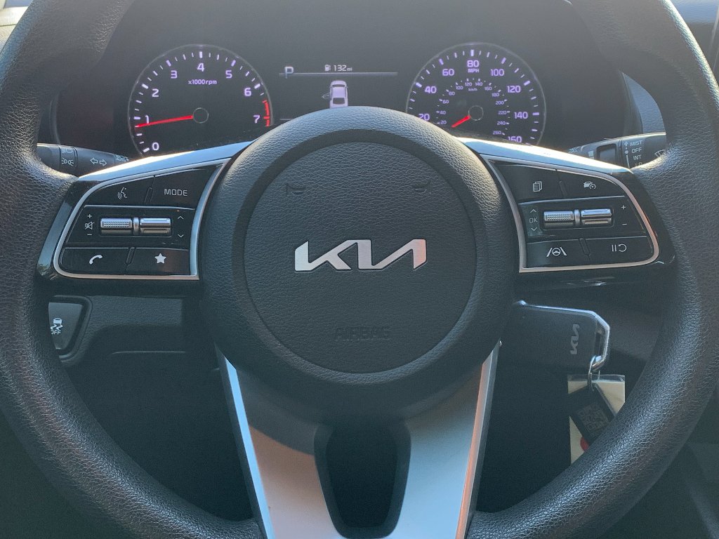 Used 2023 Aurora Black Kia LXS image 14