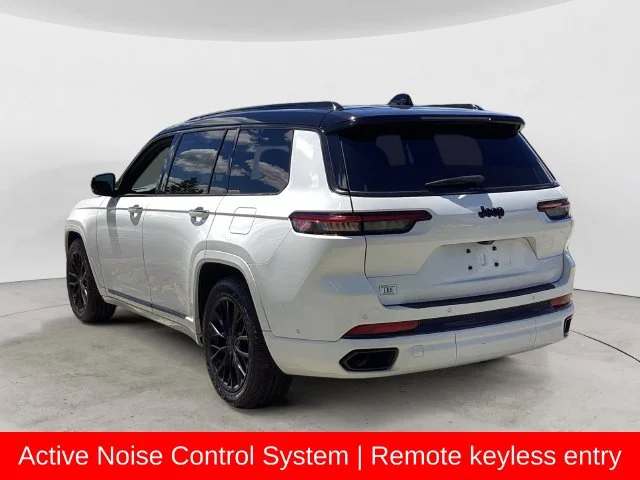 Used 2023 Bright White Clearcoat Jeep Summit image 3