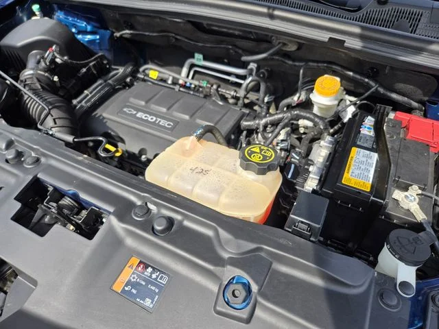 Used 2020 Blue Chevrolet LT image 21