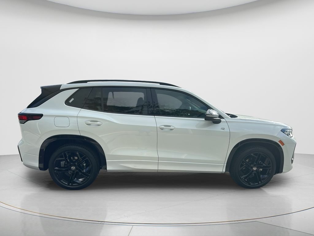 New 2026 Opal White Pearl Volkswagen 2.0T SE R-Line Black image 6