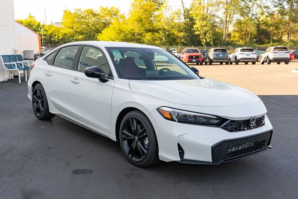 New 2026 Platinum White Pearl Honda  image 4
