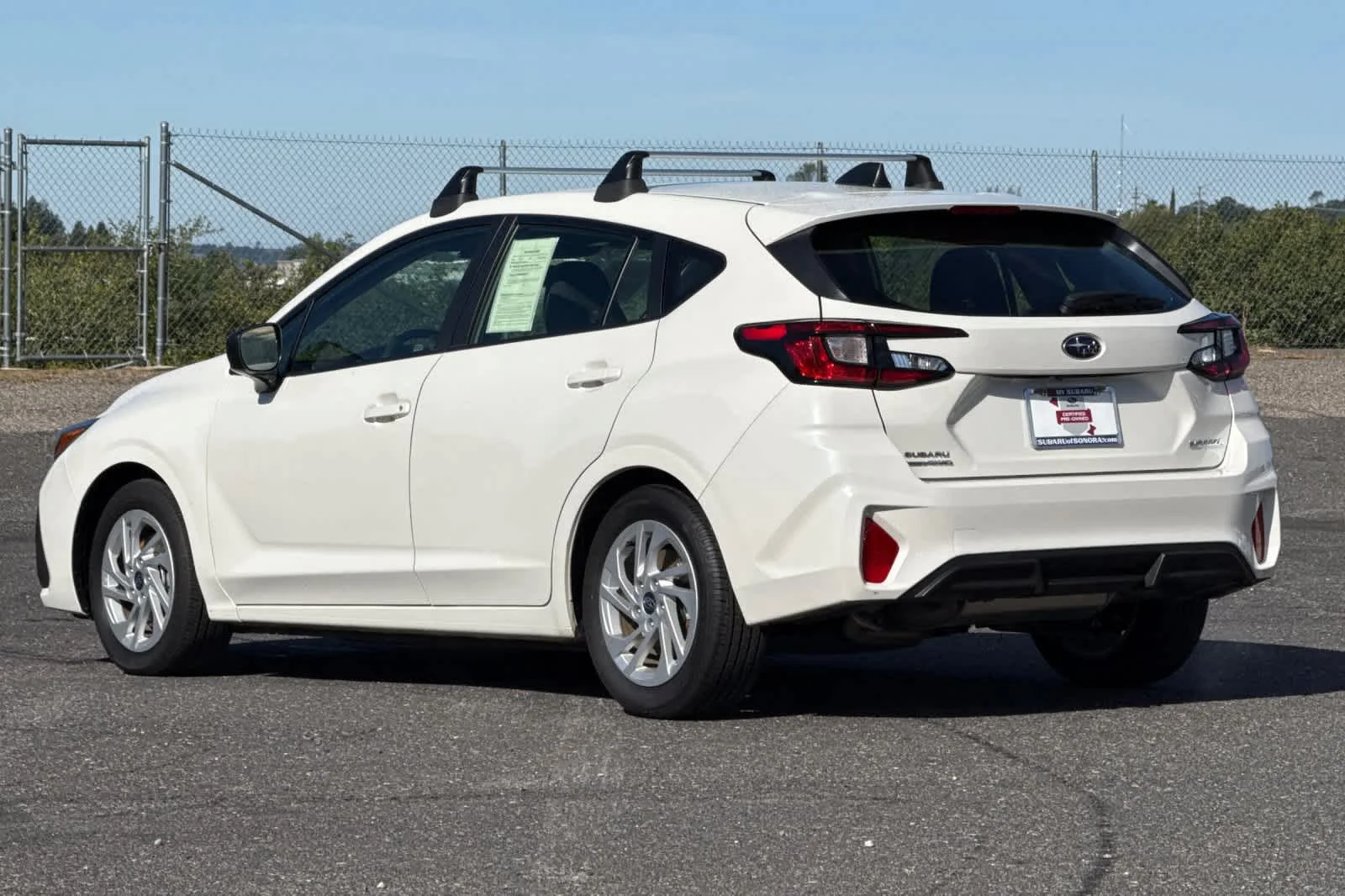 Used 2025 Crystal White Pearl Subaru  image 5