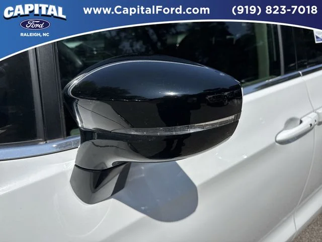 Used 2024 White Chrysler Touring L image 12