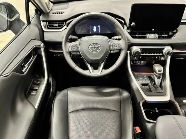 Used 2025 Gray Toyota Limited image 13