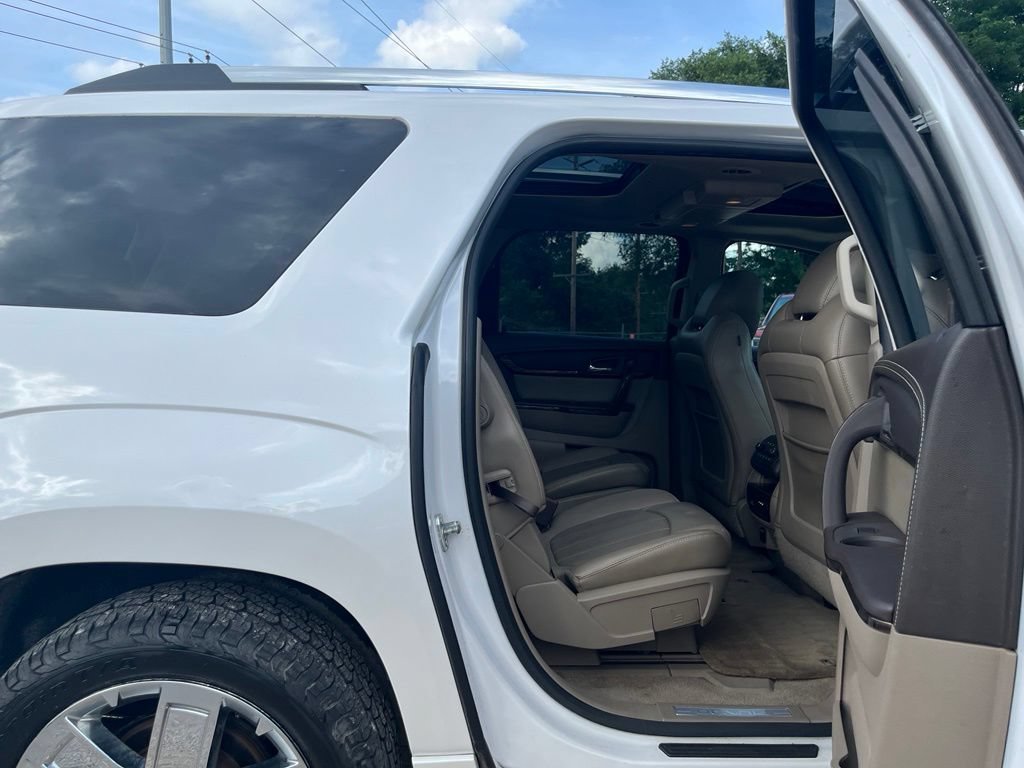 Used 2016 WHITE FROST TRICOAT GMC Denali image 34