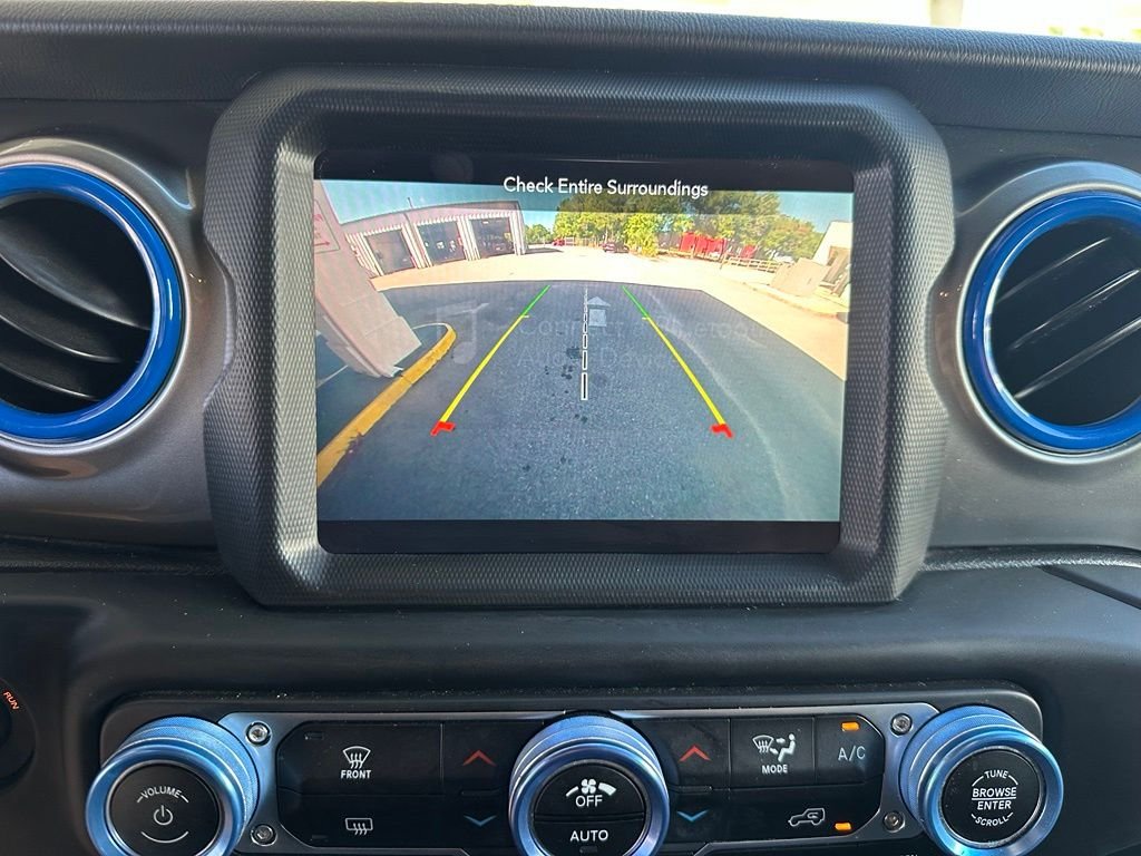 Used 2020 Blue Jeep Unlimited Sahara image 25