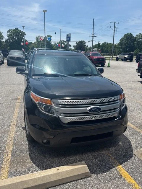 2014 Ford Explorer XLT 4x4's photo