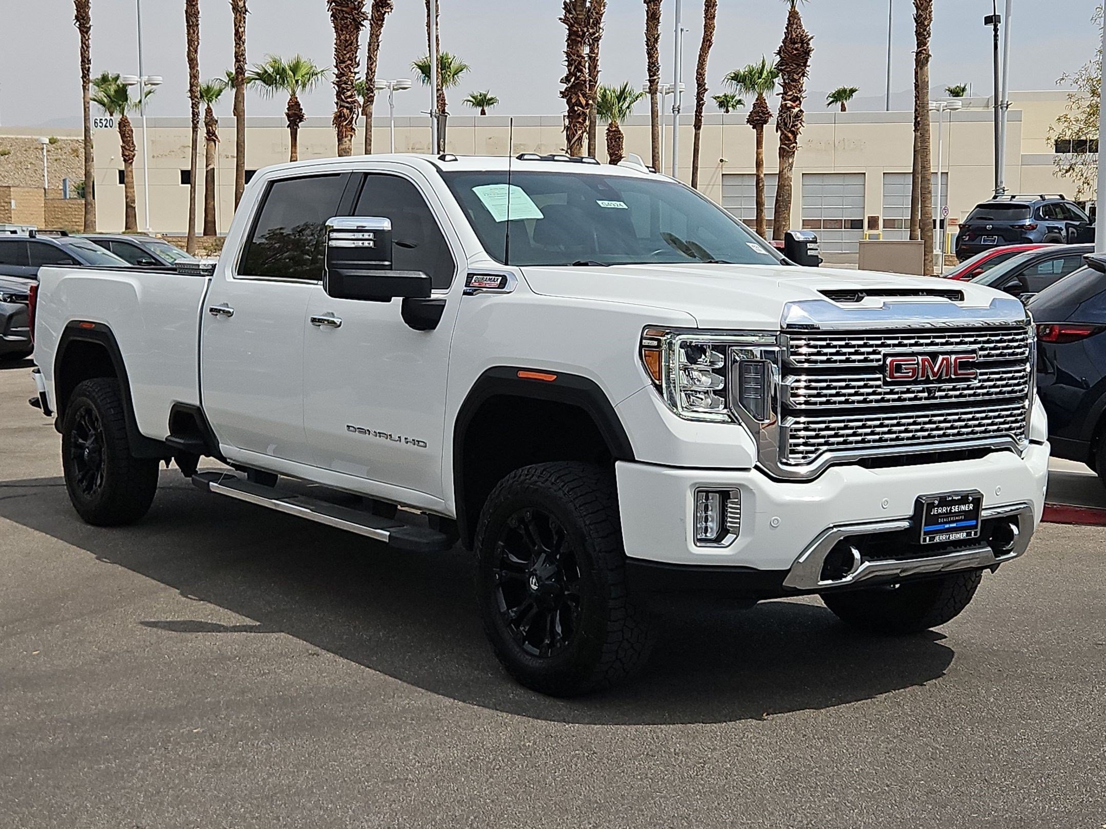 Used 2021 SUMMIT WHITE GMC Denali image 7
