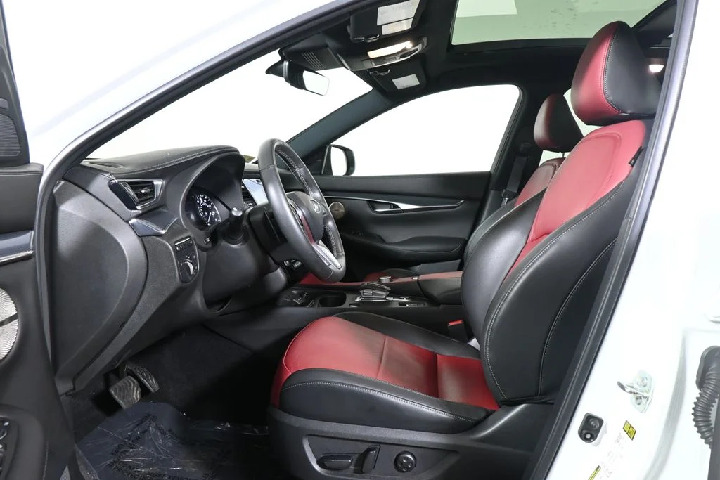 Certified Used 2023 White INFINITI SPORT image 3