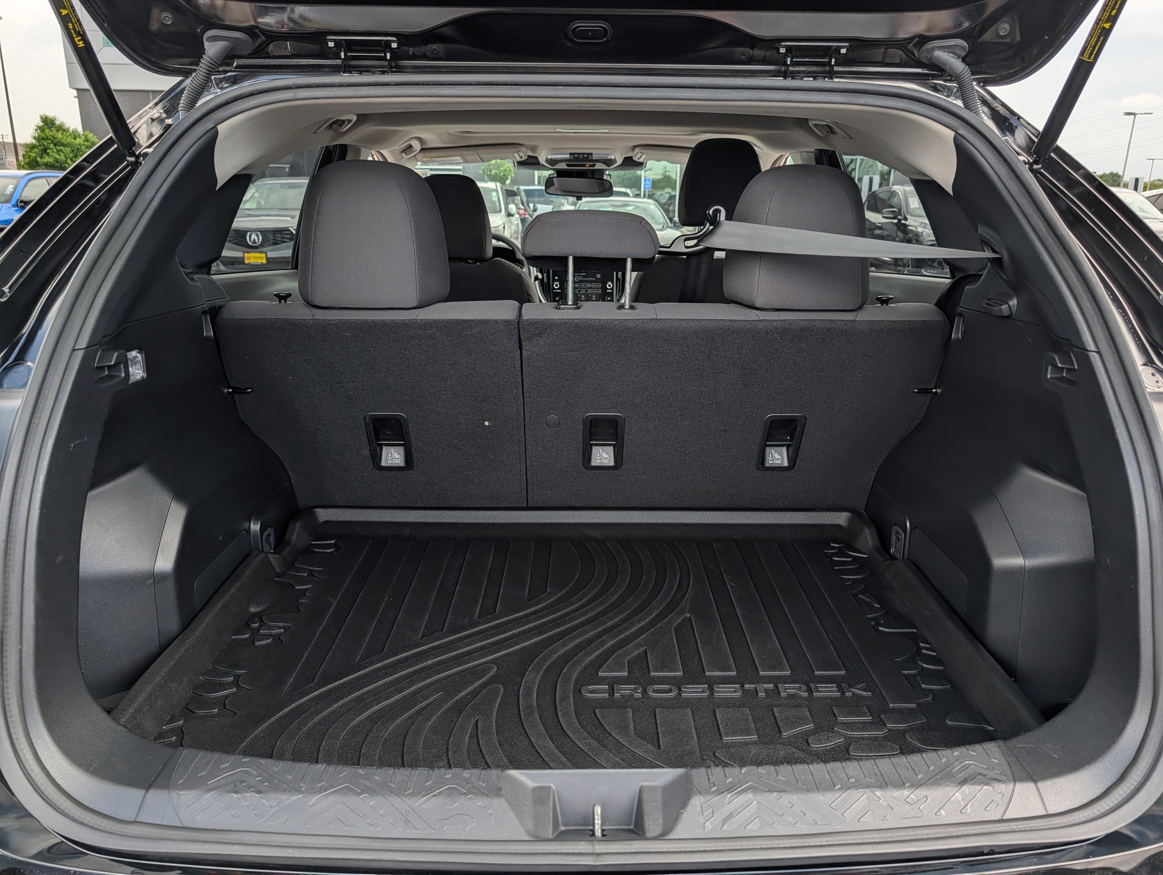 Used 2025 Crystal Black Silica Subaru Premium image 18