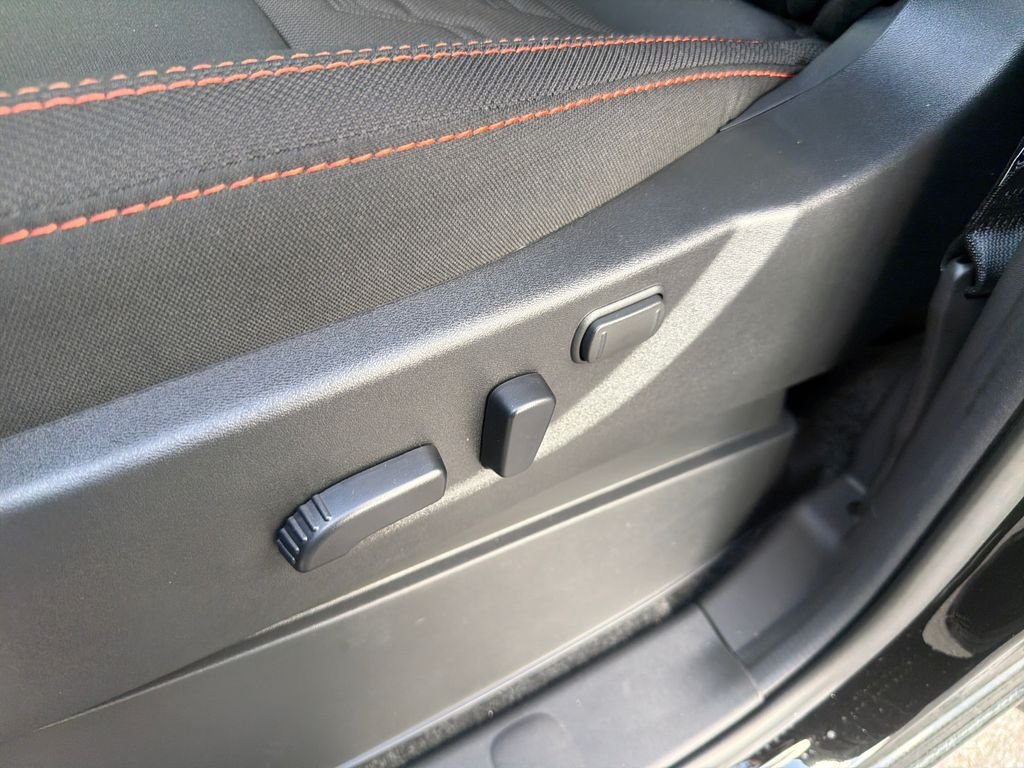 New 2026 Nissan Frontier PRO-X 4D Crew Cab