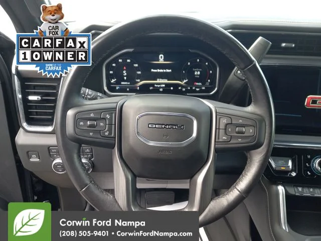 Used 2024 Onyx Black GMC  image 14