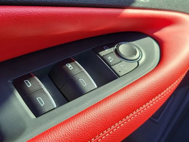2024 Chevrolet Blazer EV RS - Photo 24