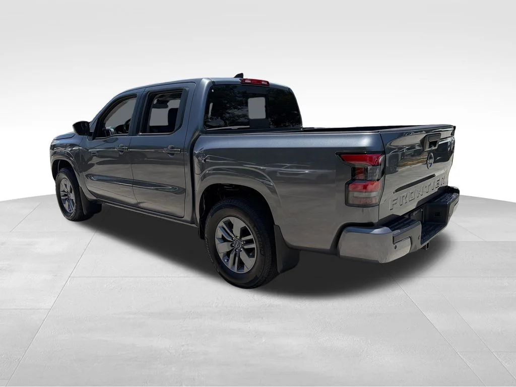 New 2026 Gun Metallic Nissan Crew Cab SV image 5