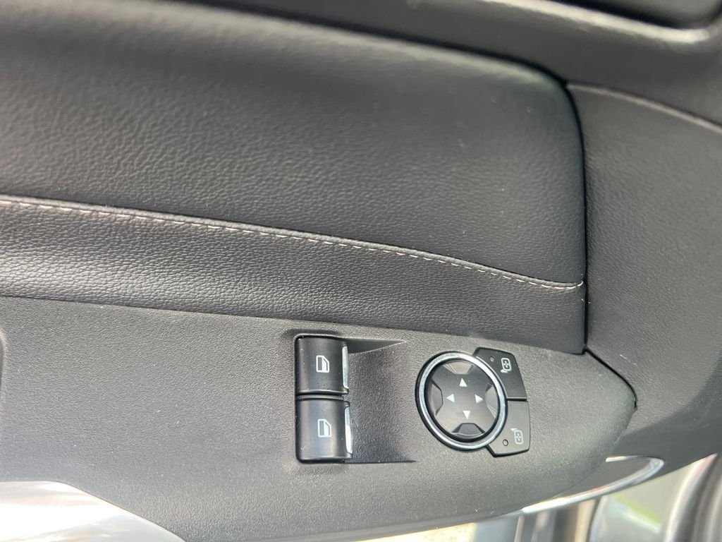 Used 2017 Gray Ford GT Premium image 15