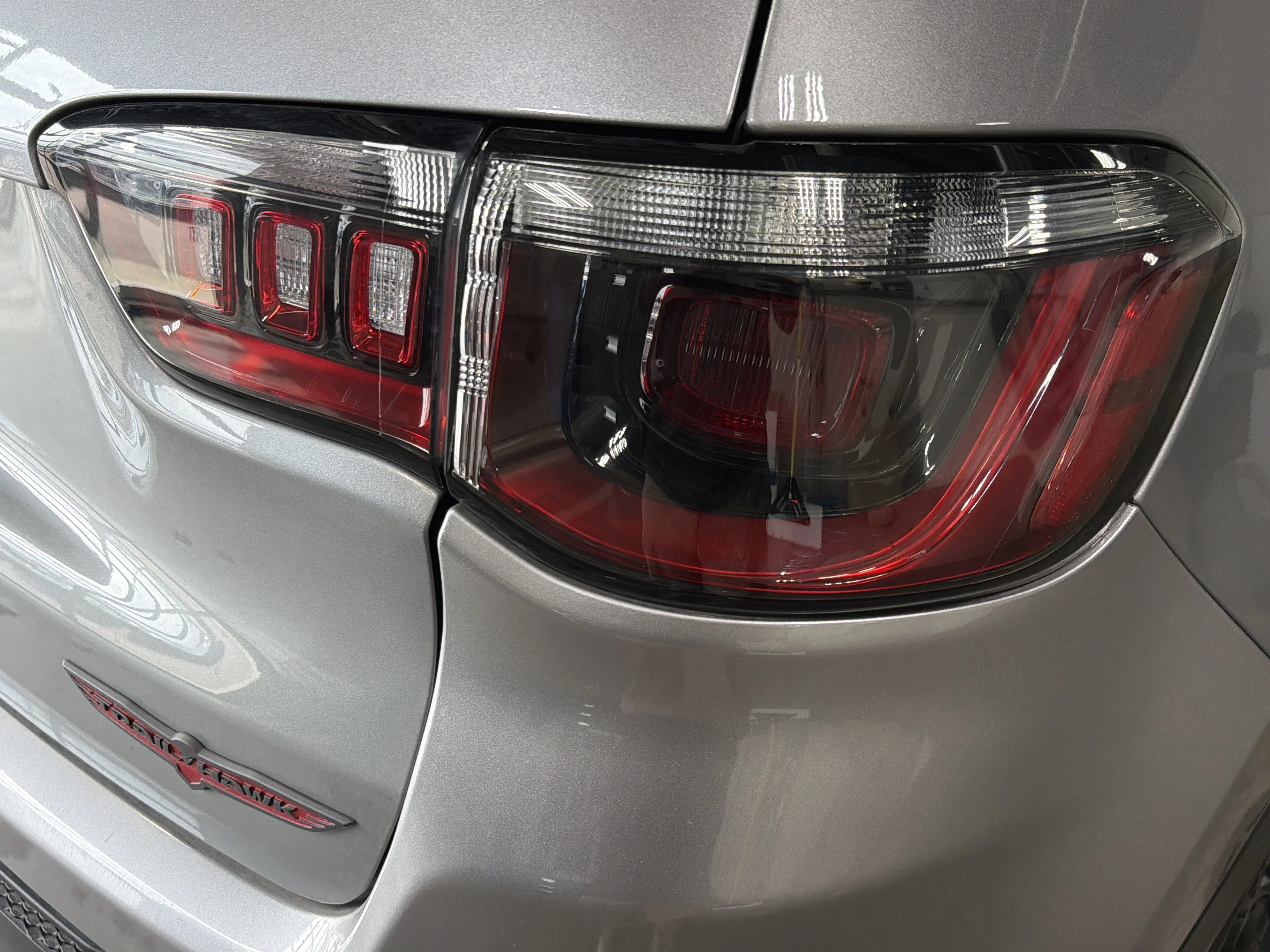 Used 2023 Billet Silver Metallic Clearcoat Jeep Trailhawk image 11