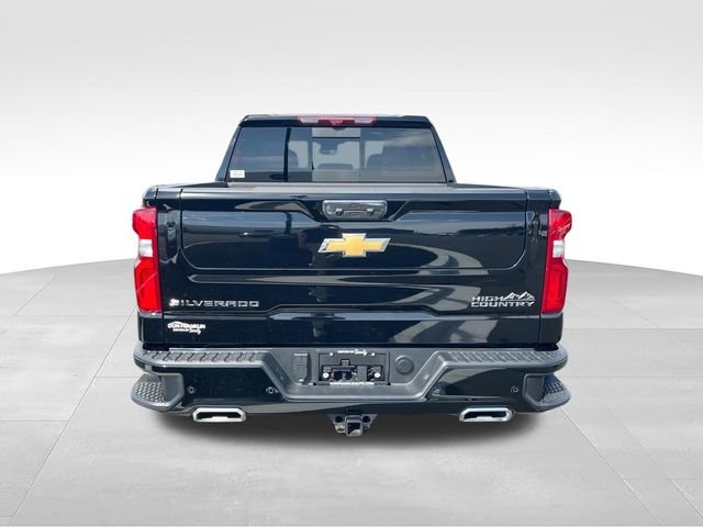 Certified Used 2025 Black Chevrolet High Country image 7
