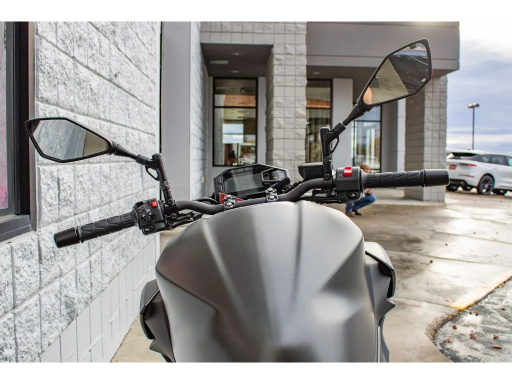 New 2026 Metallic Matte Graphenesteel Gray Kawasaki  image 11