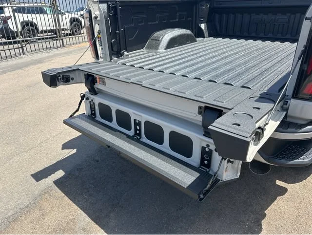 2026 GMC Sierra 2500HD AT4 - Photo 32
