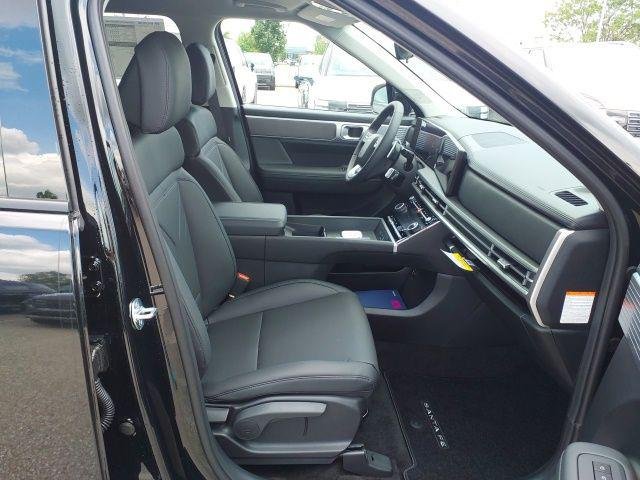 New 2026 Phantom Black Hyundai SEL image 15