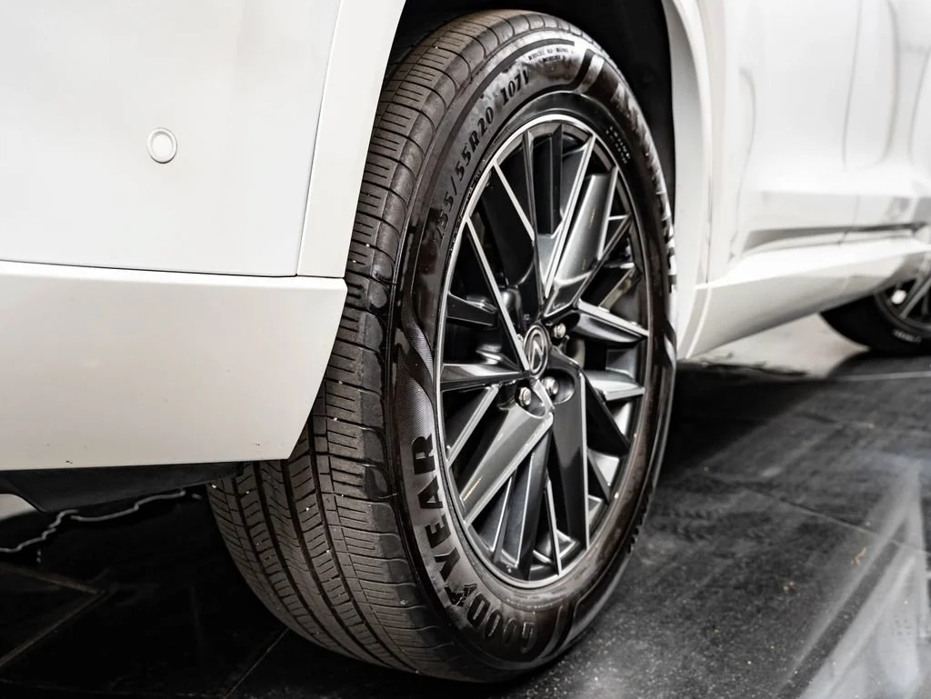Used 2024 Wind Chill Pearl Lexus 350 Premium image 53