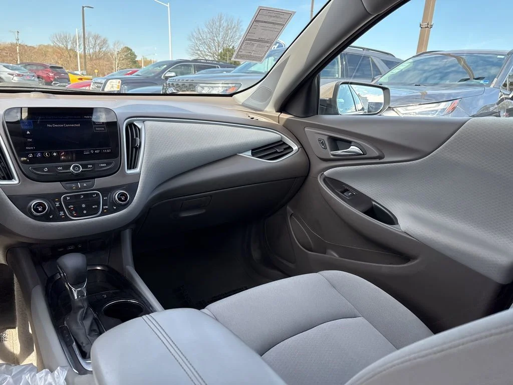 Used 2024 Gray Chevrolet LT image 11