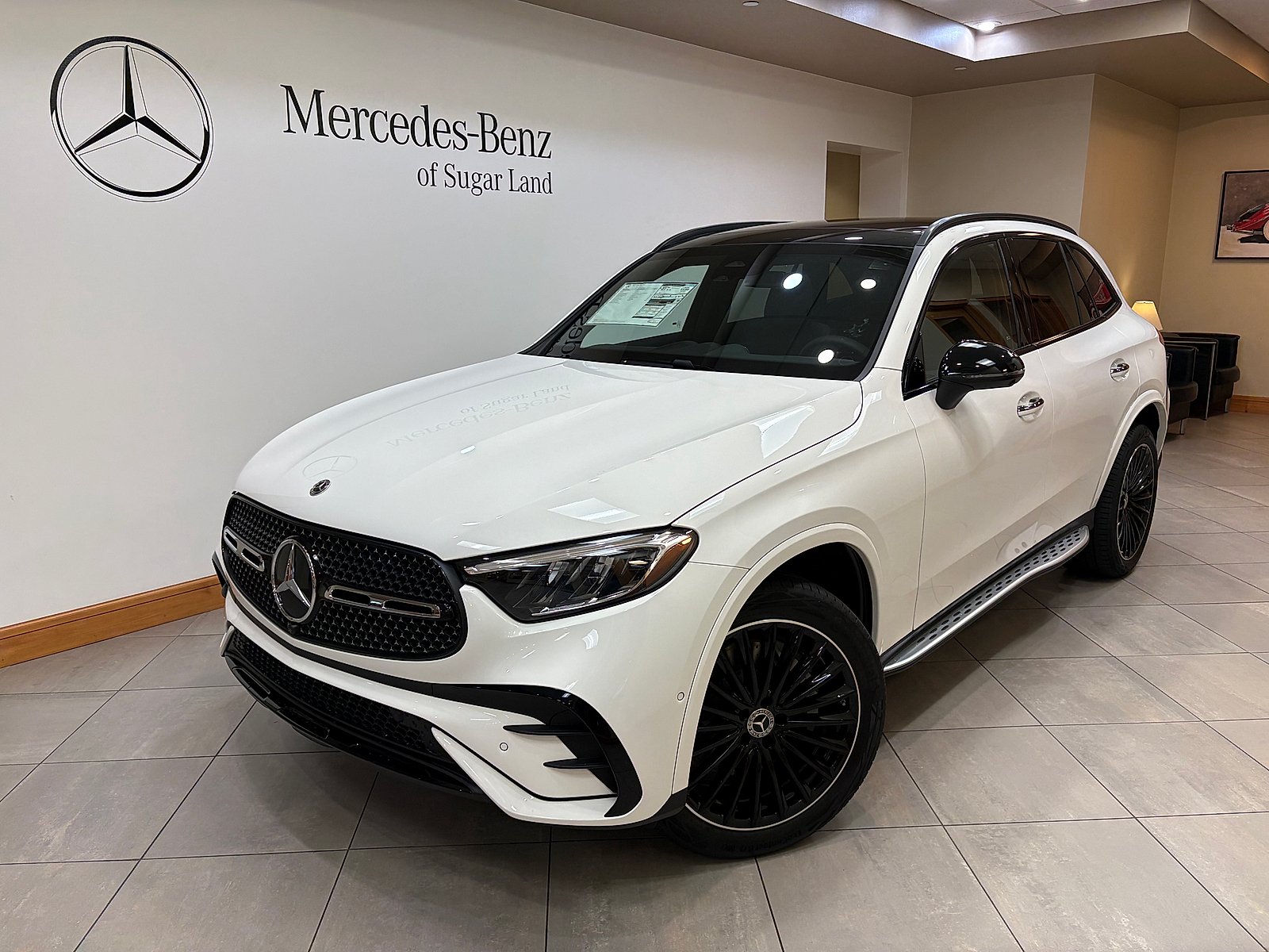 2027 Mercedes-Benz GLC Base