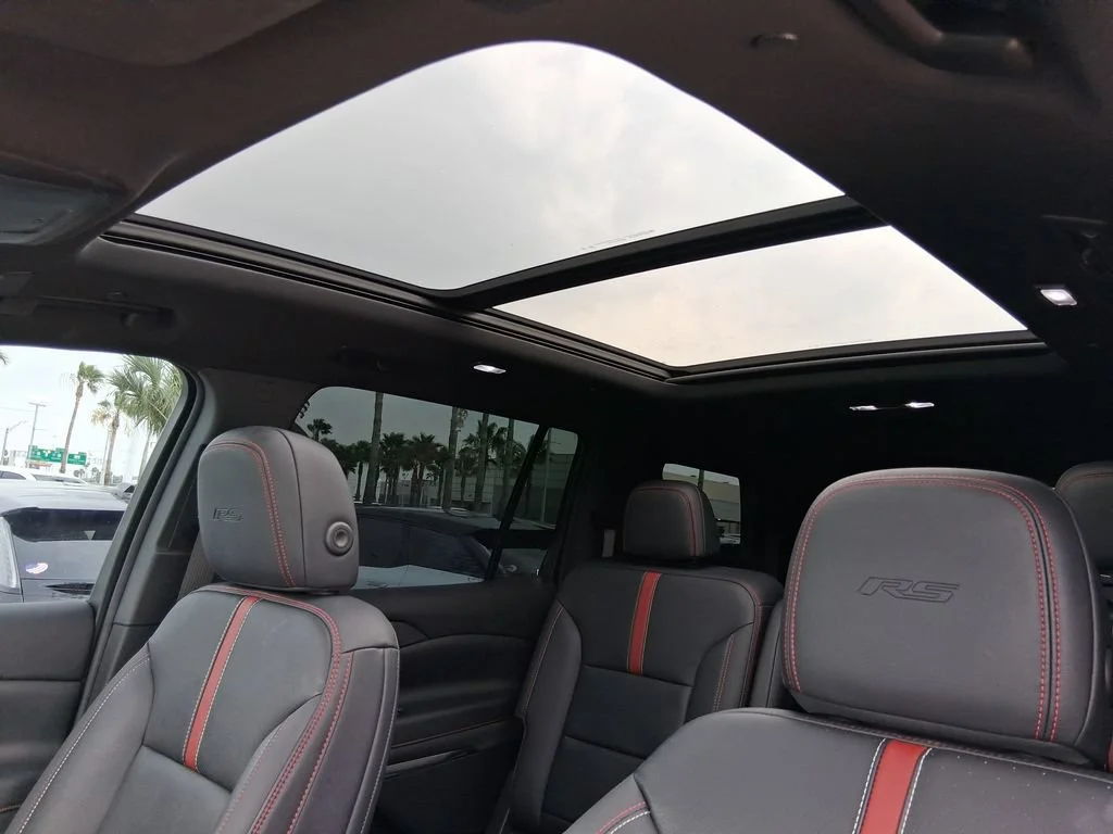 Used 2024 Mosaic Black Metallic Chevrolet RS image 23