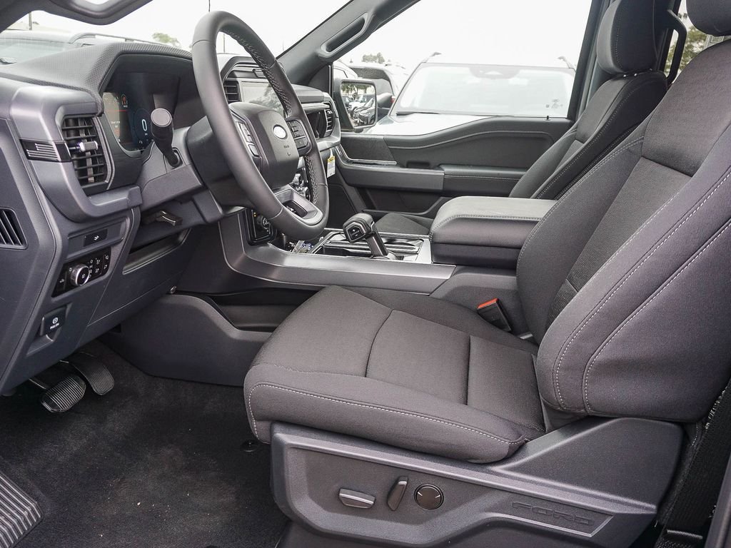New 2026 Carbonized Gray Metallic Ford XLT image 17