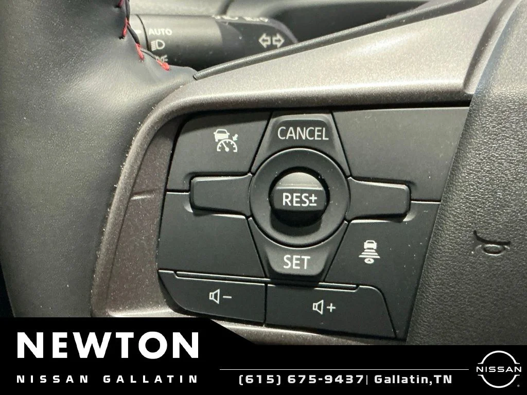 Used 2026 White Nissan SR image 21