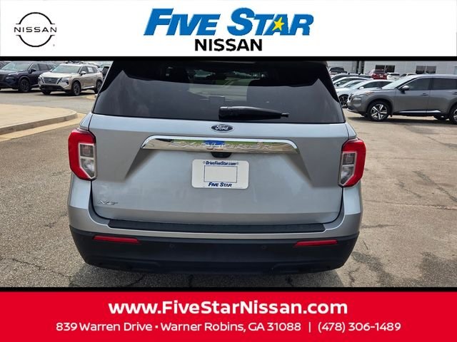 Used 2023 Silver Ford XLT image 10