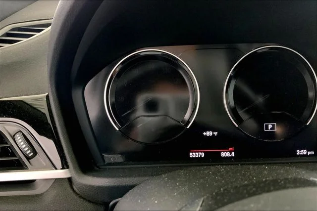 Used 2019 Jet Black BMW sDrive28i image 9